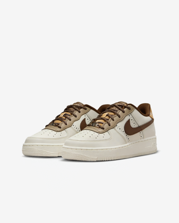 Nike Air Force 1 LV8 - Image 6