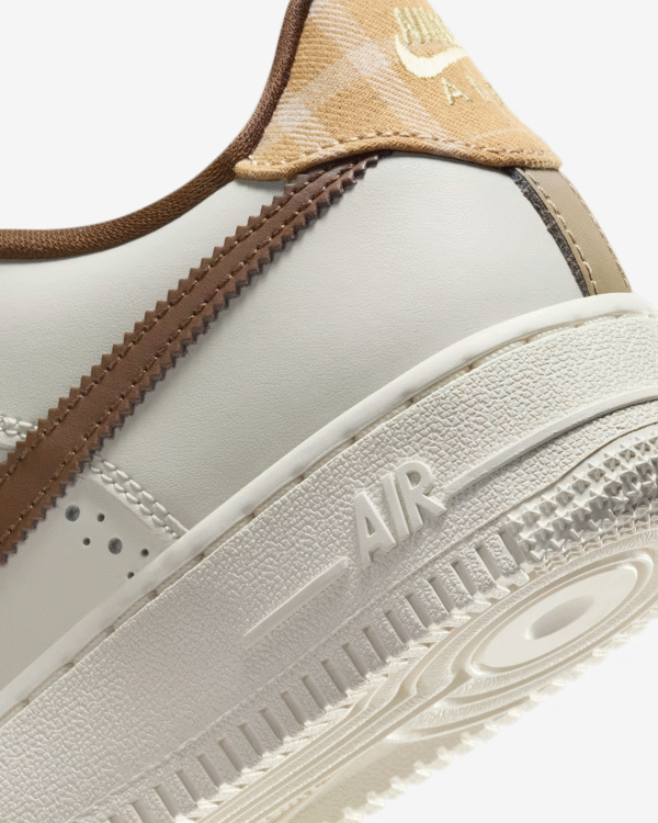 Nike Air Force 1 LV8 - Image 5