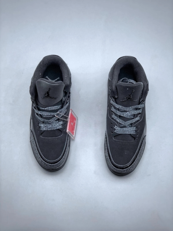 Nike Air Jordan 3 Retro - Image 3